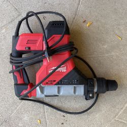 Milwaukee SDS-MAX Demolition Hammer