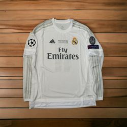 Real Madrid Ronaldo 2016 Final UCL Soccer Jersey white Long Sleeves Men’s Size