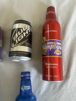 Budweiser&Bud Light Memorabilia 