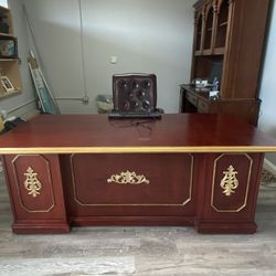 Very Gorgeous Solid Wood Office desk