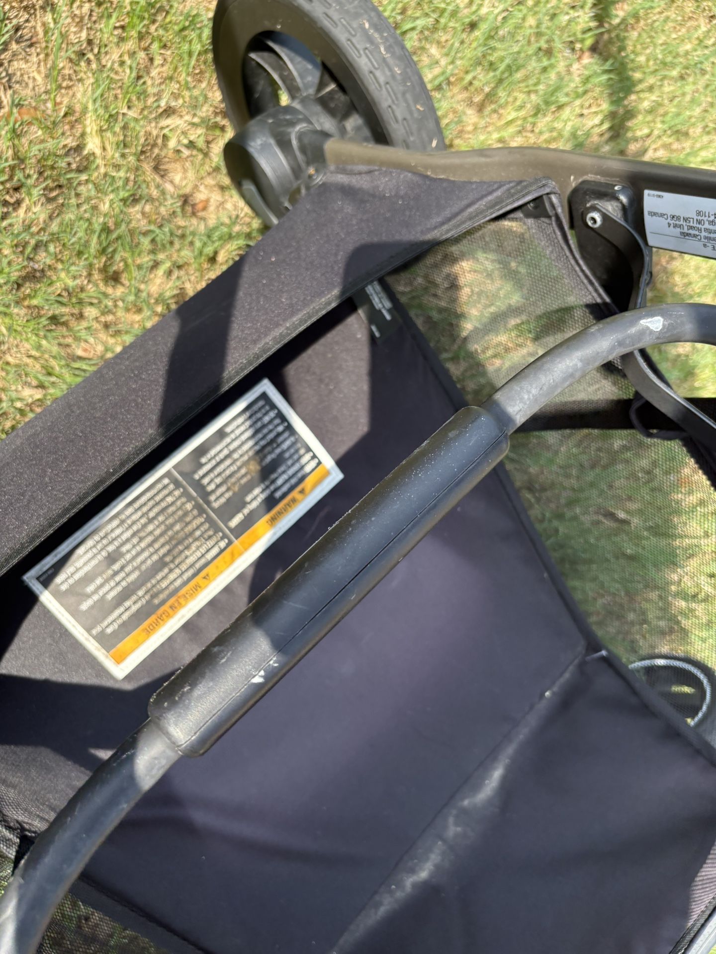 Maxi Cosi Stroller/Car seat & Bassinet