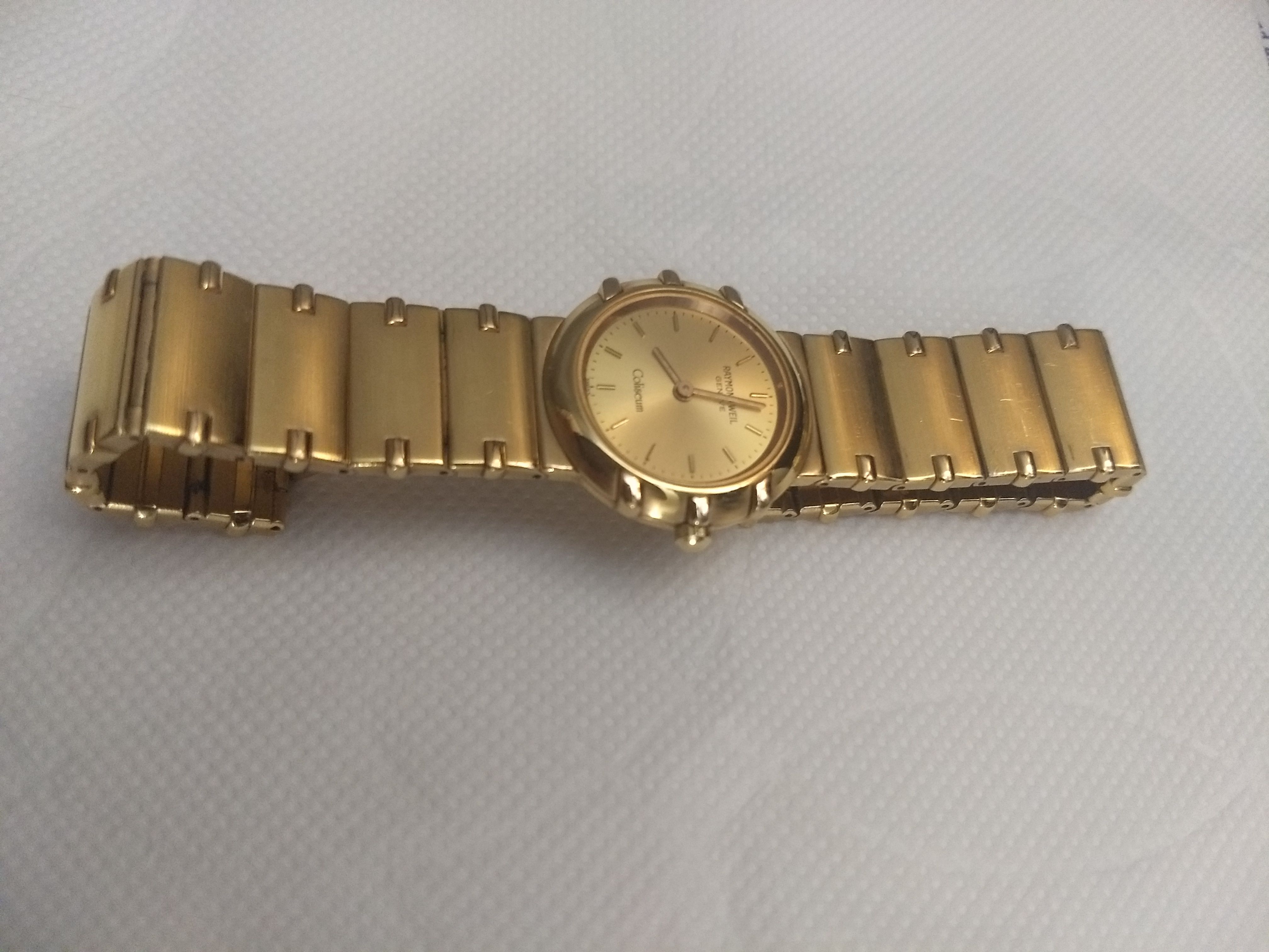 Raymond weil shop coliseum