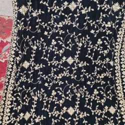 Velvet Shawl 