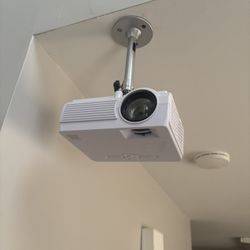 Video Projector 