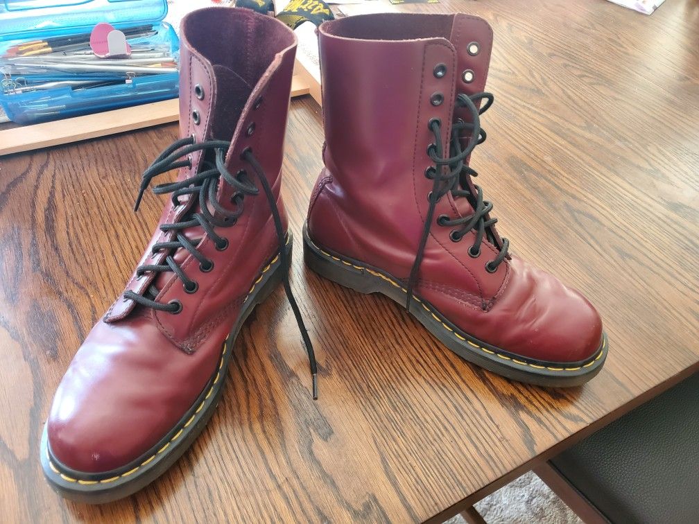 Doc Martin Boots