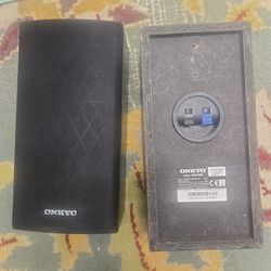 Onkyo SKR-590 left/right