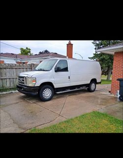 2013 ford ecoline e250