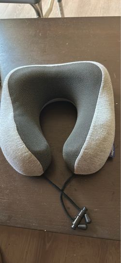 Napfun Travel Neck Pillow with Chin Support