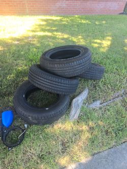 They are brand new, only used for 1 week / Están nuevas solo se usaron 1 semana