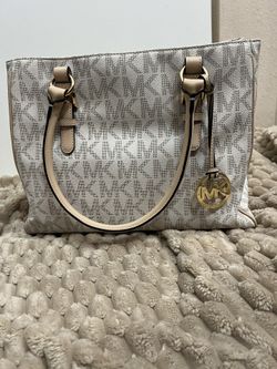 MK Purse 👜 