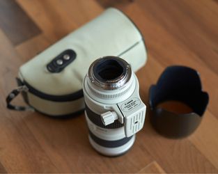 Canon EF 70-200mm f/2.8L lens