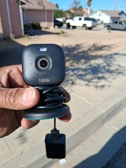 Blink Mini Security Camera with Mount and Cable