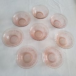 ANCHOR HOCKING VINTAGE DEPRESSION GLASS FRUIT BOWL SET / PINK SANDWICH PATTERN