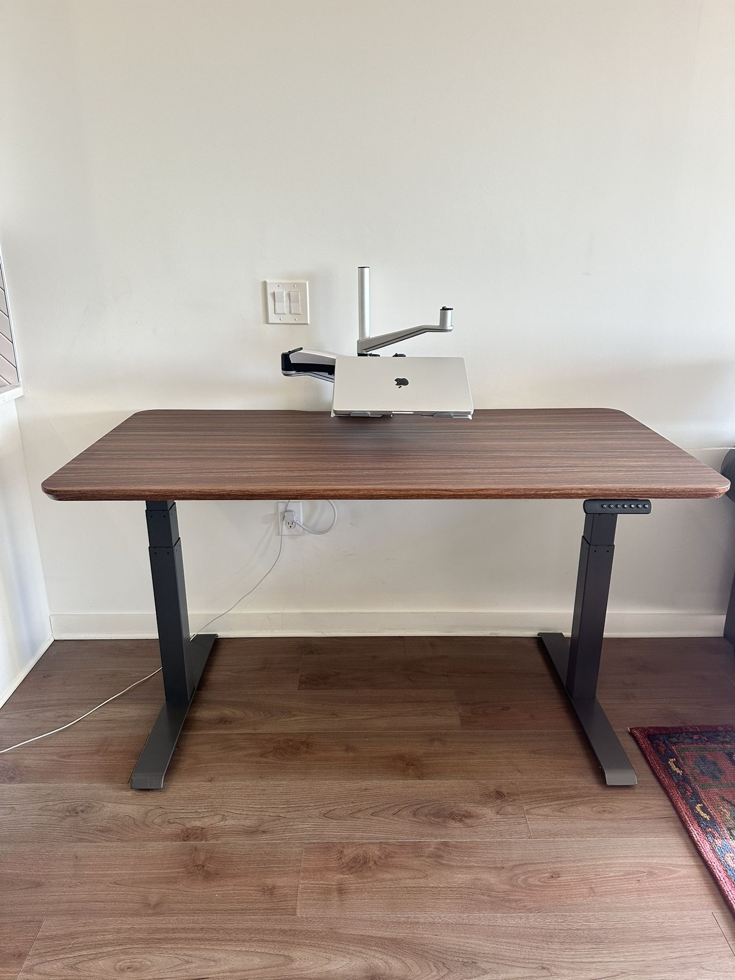 Varidesk Functioning Electric Standing Desk in Walnut