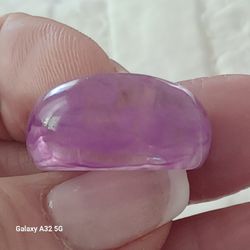 Vtg.1970's Lucite Lavender Domed Ring- Sz7