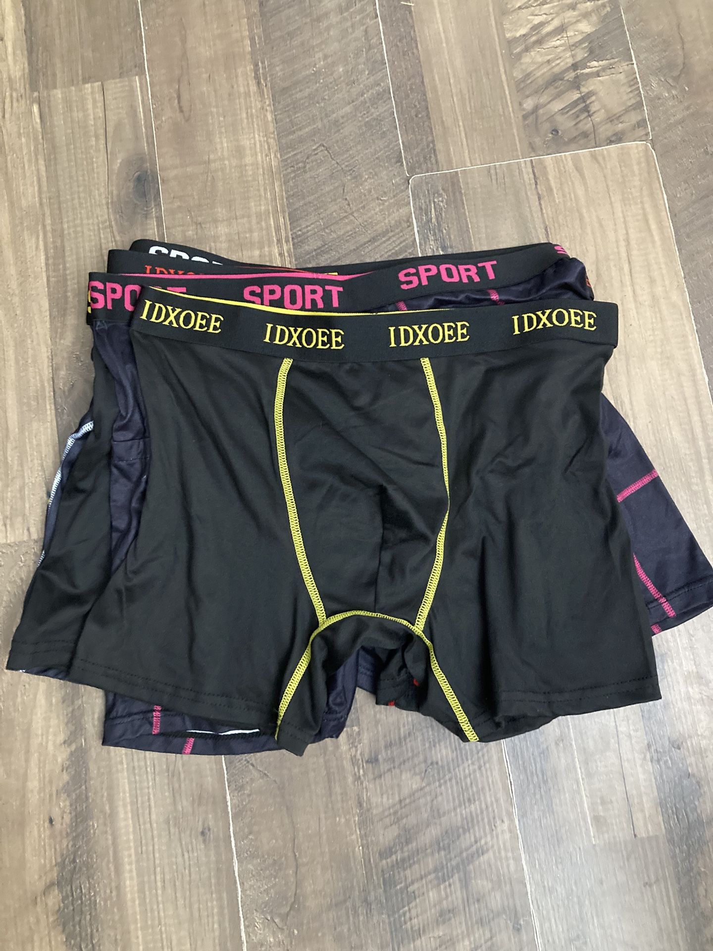 9 Pair Of Large Mens Underwear 