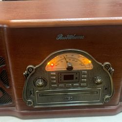 Electronic Retro Radio/CD/AM-FM