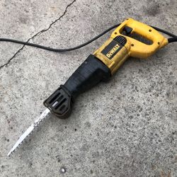De Walt Power Saw