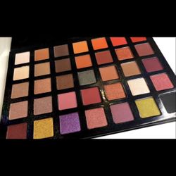 Eyeshadow Palette