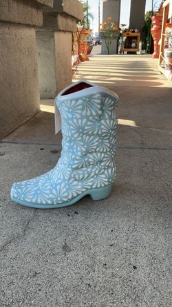 20%offBota grande($65)tel (contact info removed)
