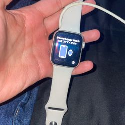 Apple Watch SE(2023)