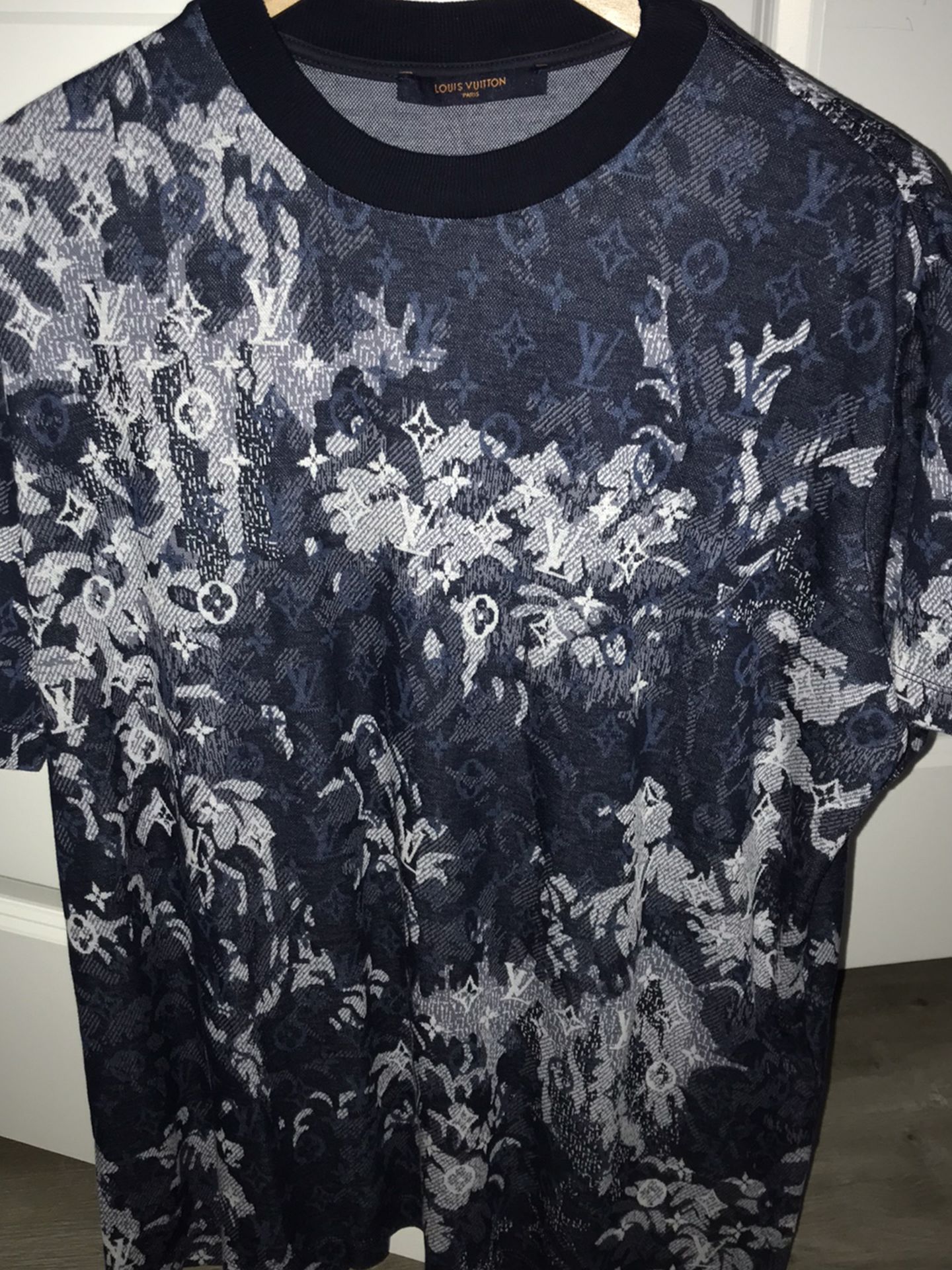 Louis Vuitton Tapestry Shirt MEDIUM