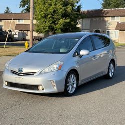 2012 Toyota Prius V