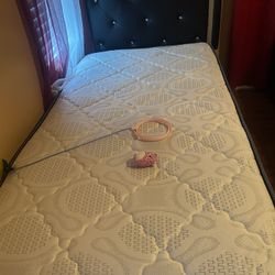 TWIN BED