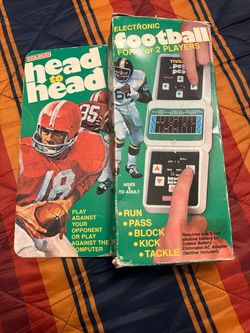 COLECO ELECTRONIC HEAD TO HEAD FOOTBALL