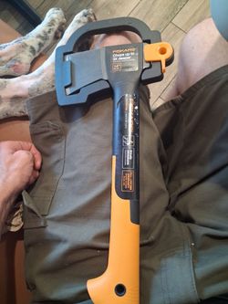 Fishers hatchet