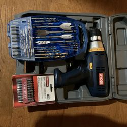 Like New Ryobi D46c 3/8 Corded Drill W/ Carrying Case And Ryobi Drill Bit Set&Craftsmen Bit Set