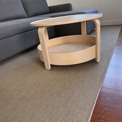 Round coffee table