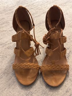 an Braided Lace Up Block Heel Sandals Size 7