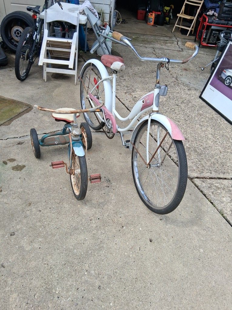 Schwinn & Murray Ventige Bike