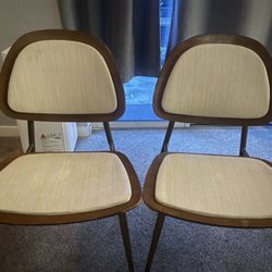 Set of 4 Vintage Mid‑Century Style Chairs