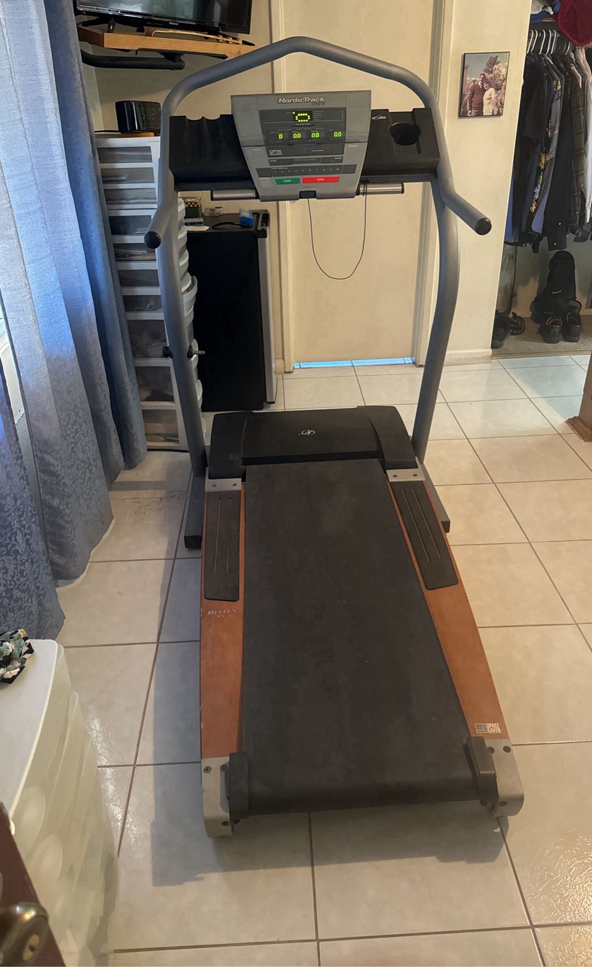 NordicTrack 2500R Treadmill
