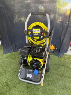 RYOBI 
3300 PSI 2.4 GPM Cold Water Gas Pressure Washer with 212cc Engine