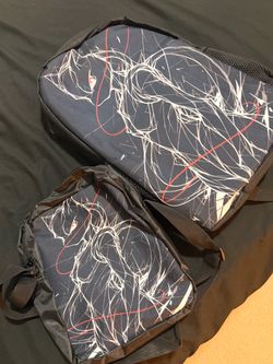 Mewtwo Pokemon backpack & lunchbox