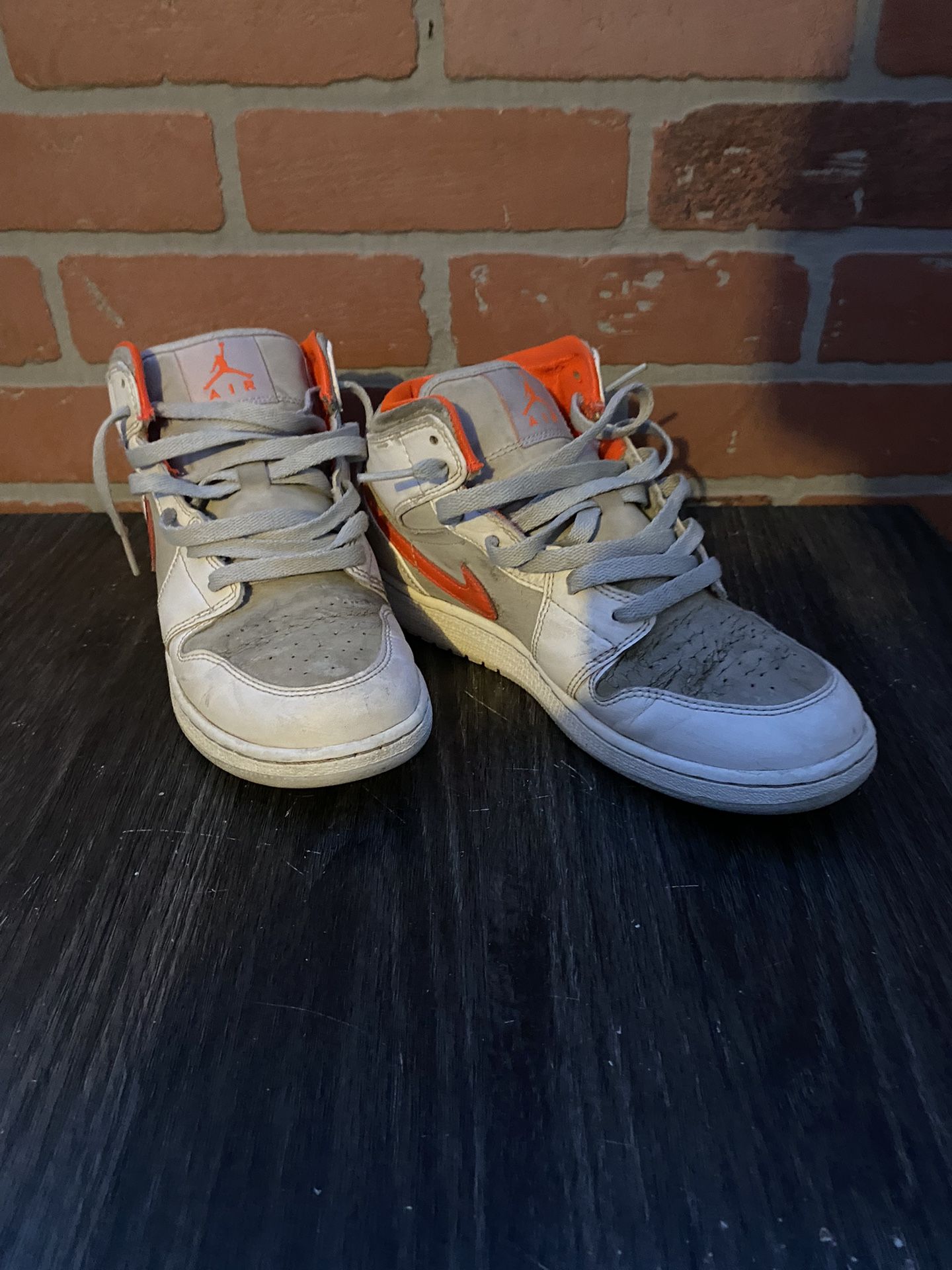 Jordan 1 Size 6
