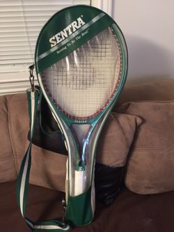 Sentra tennis racquets