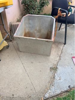 Heavy duty antique cement sink