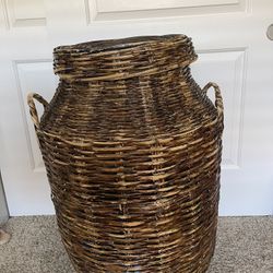 Rattan Storing Bin 