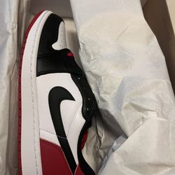 Jordan 1 Low Black Toe