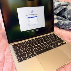 MacBook Air 13 Startlight Color