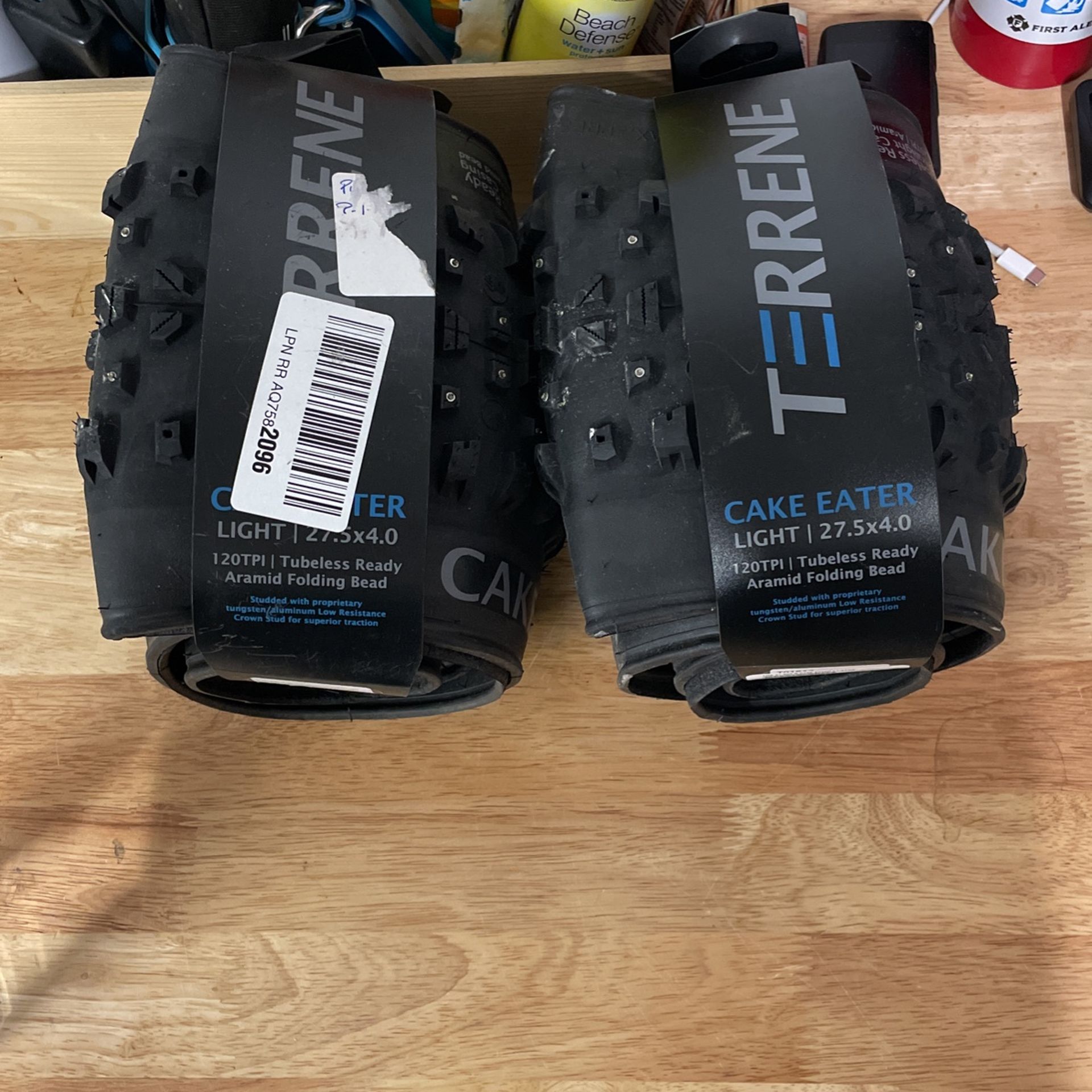 Price Drop! Terrene Cake Eater Light Studded Tires 27.5 X 4.0 (2)