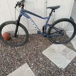 Full Suspension Mountain Bike 