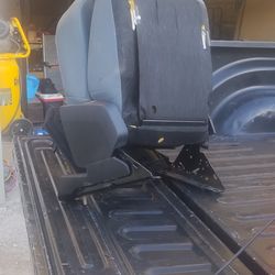 Asiento Pequeño Para RAM Emi Año 2018