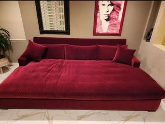Custom Designer Movie Lounge Couch / Delivery Included up to 20miles from Glendale CA.
