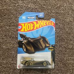 Hot Wheels DC Batman Batmobile Die-Cast Car