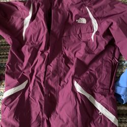 Women’s North face Jacket Size L